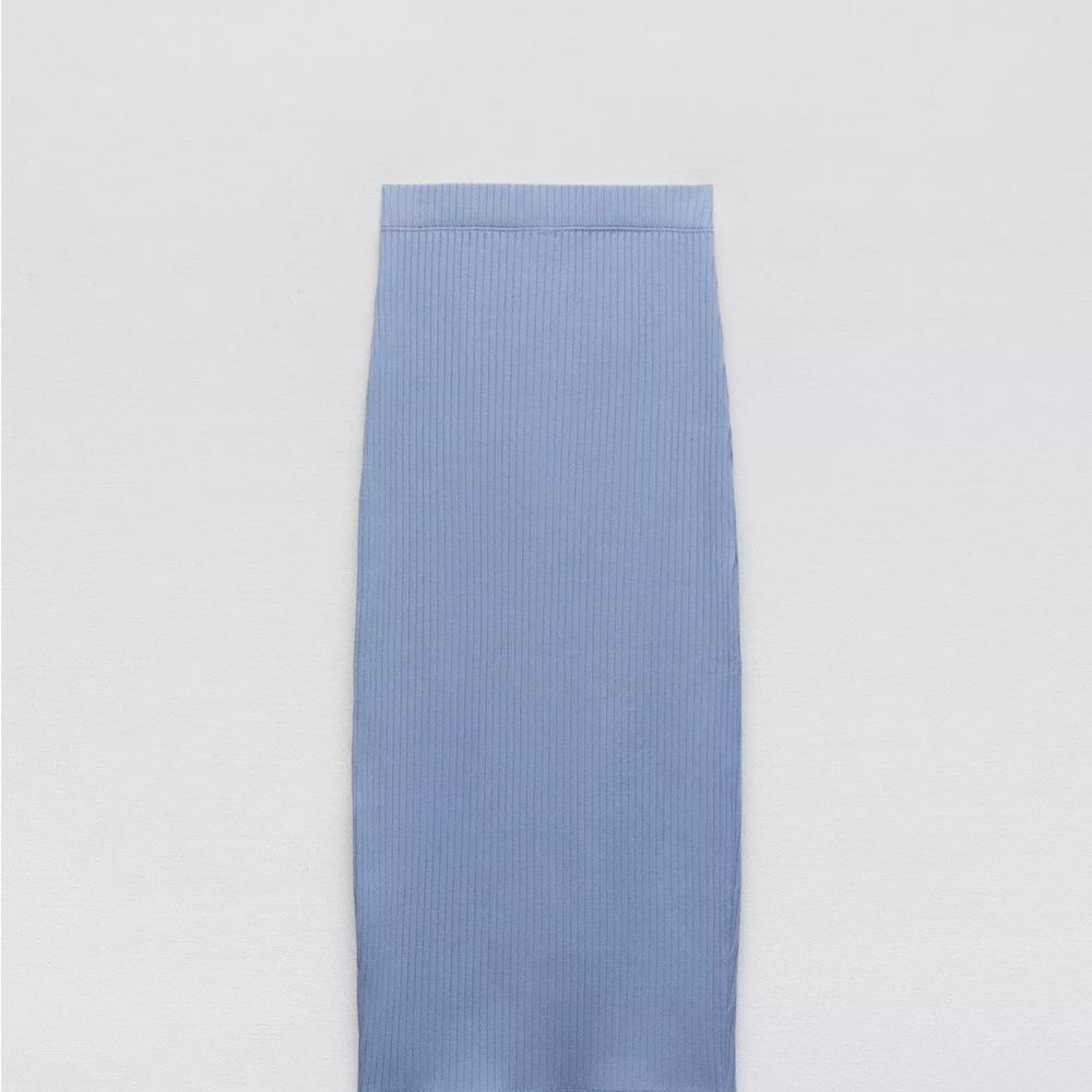 Zara Blue Midi Pencil Skirt for Work
Ref: 3253/810